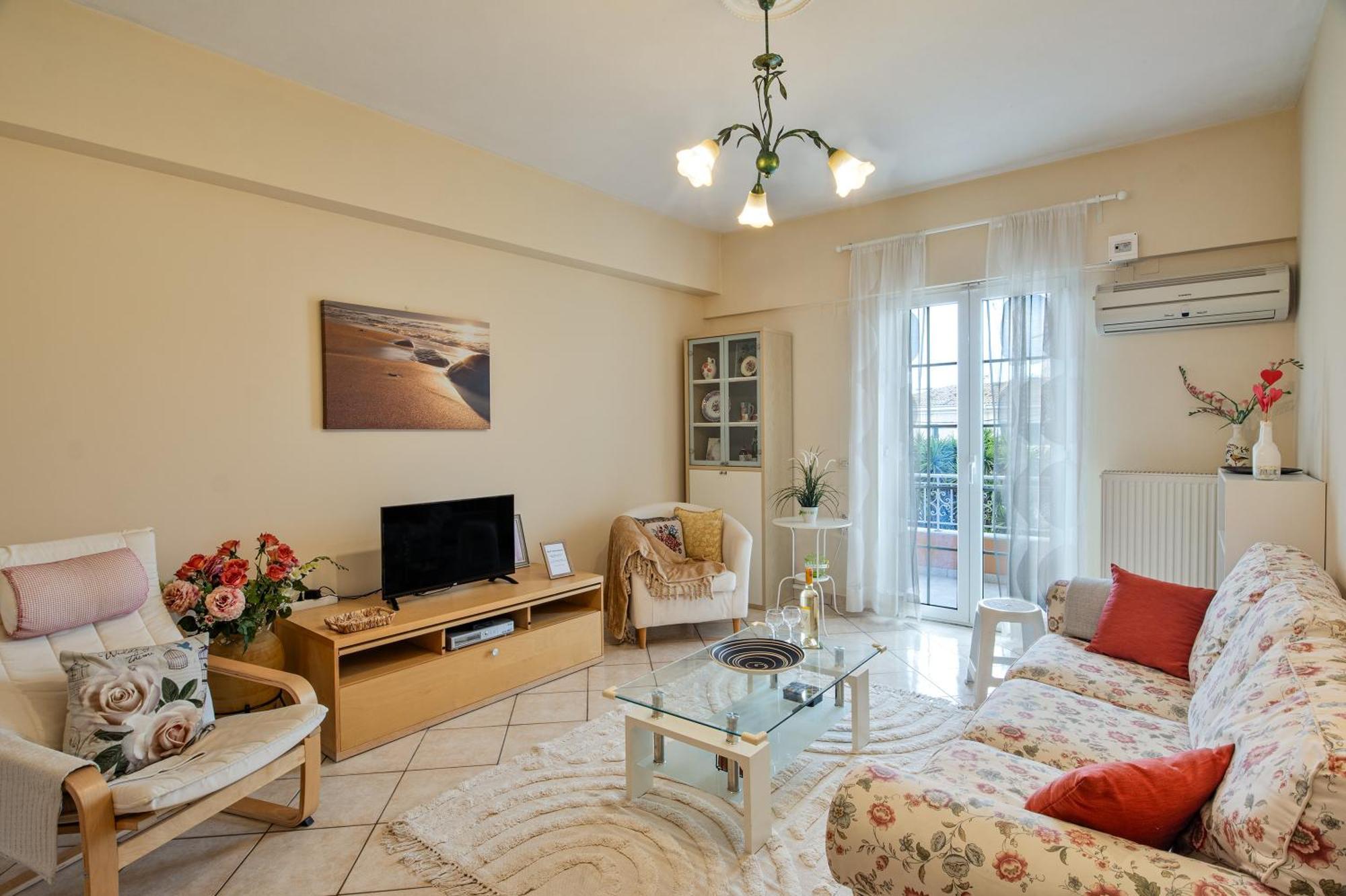 House Of Velenia - 2 Bedroom Apartment Near Old Town, Airport And Bus Station Corfu  Екстериор снимка