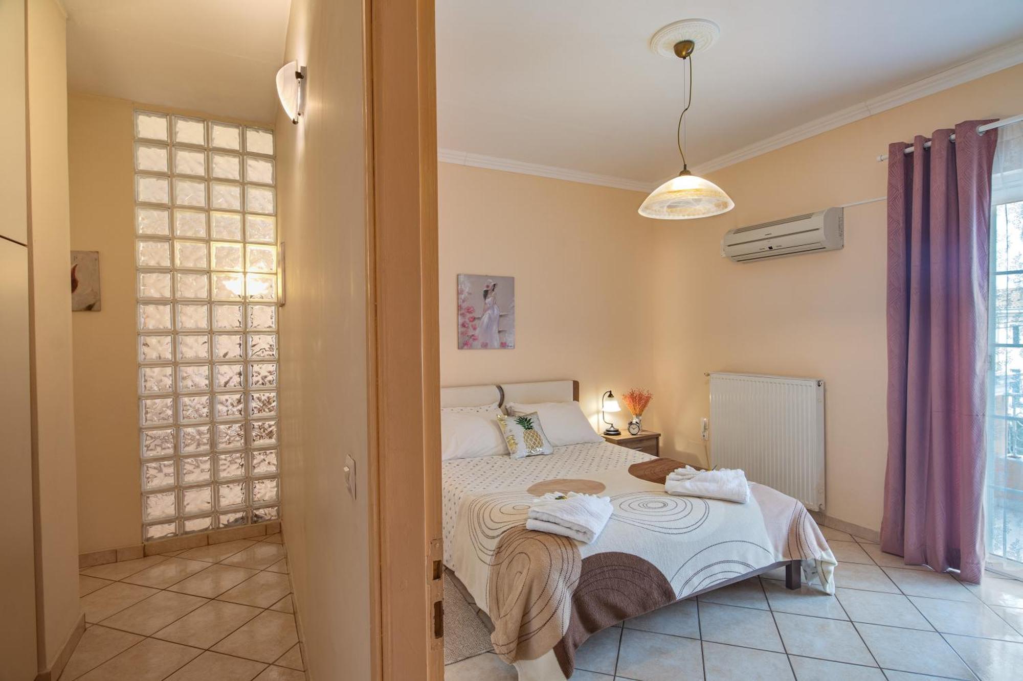 House Of Velenia - 2 Bedroom Apartment Near Old Town, Airport And Bus Station Corfu  Екстериор снимка