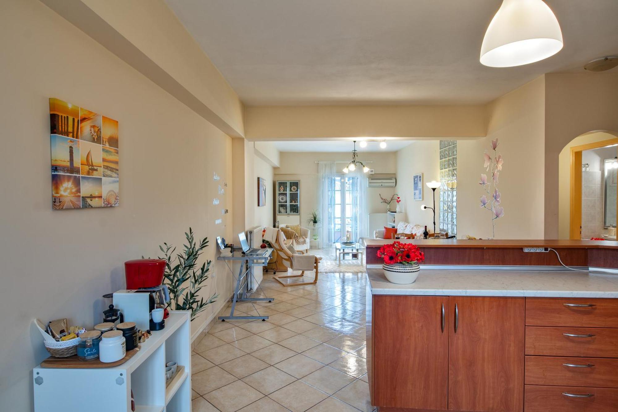 House Of Velenia - 2 Bedroom Apartment Near Old Town, Airport And Bus Station Corfu  Екстериор снимка