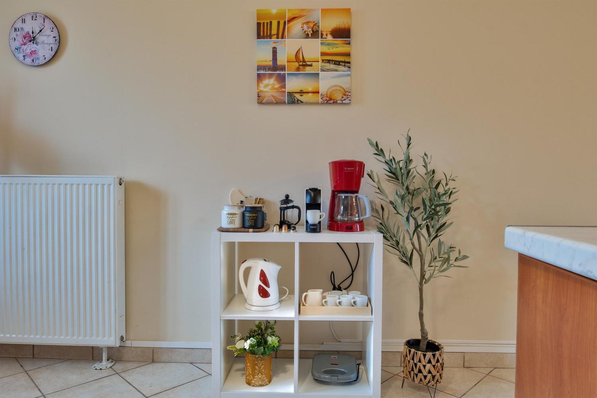 House Of Velenia - 2 Bedroom Apartment Near Old Town, Airport And Bus Station Corfu  Екстериор снимка
