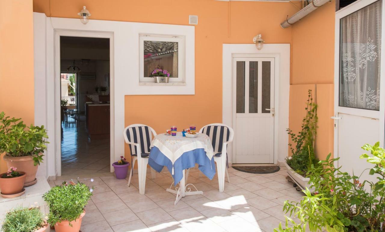 House Of Velenia - 2 Bedroom Apartment Near Old Town, Airport And Bus Station Corfu  Екстериор снимка